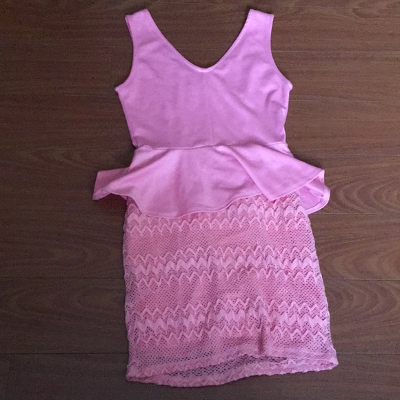 Dress - Picture 2 of 5